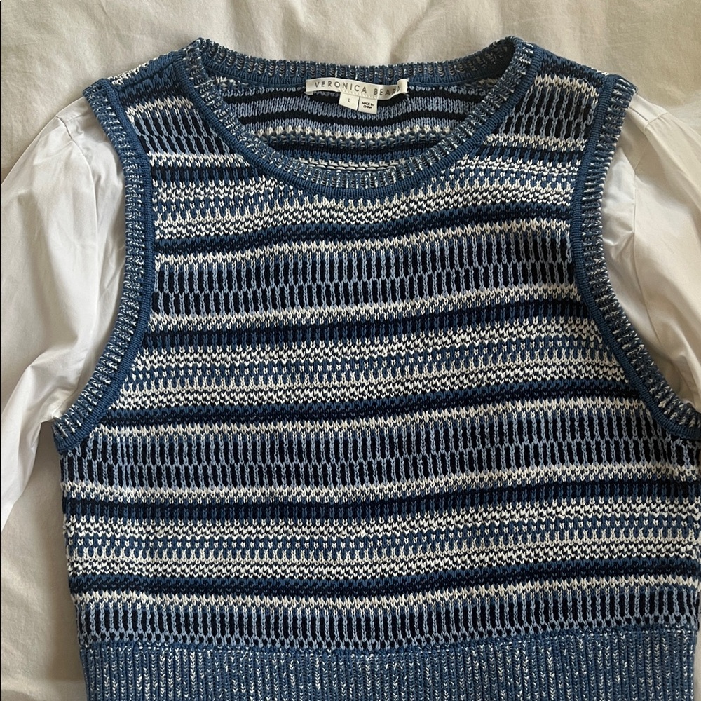 Veronica Beard Navy and White Knit Sweater